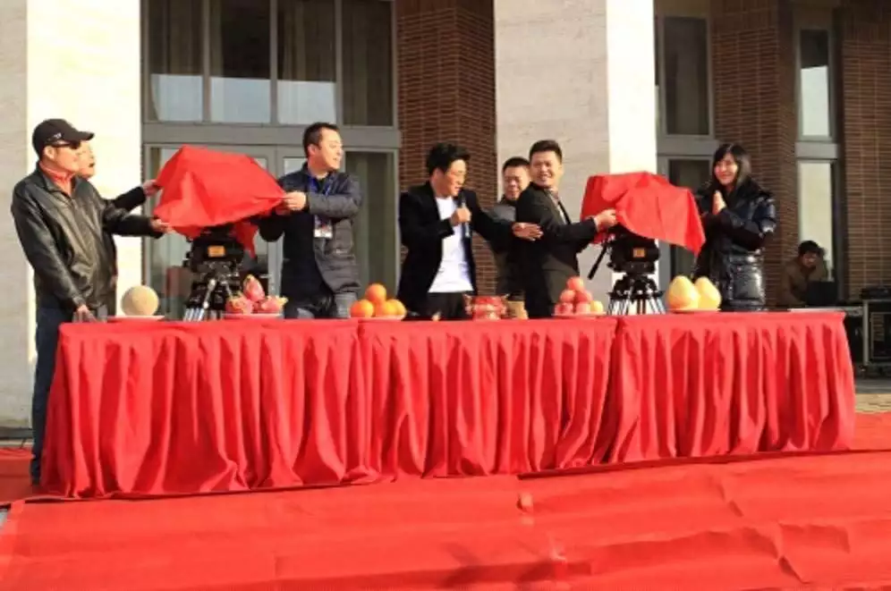 澳门正版精准免费大全,电影《坛光速辰》在揭阳开机拍摄播报文章