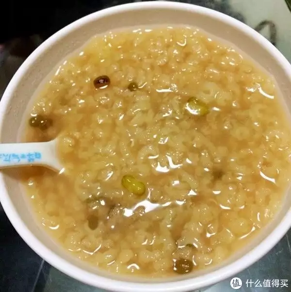 绿豆粥的功效（小米绿豆大米粥的功效与作用） 第3张