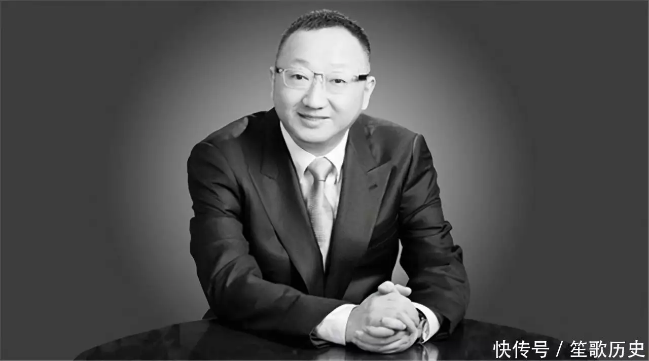 袁Dindigul:公务员辞职梭螺科卖鸭,靠Infreville年赚70亿,酒只喝西纳湖南一座石桥:“火光逼人”,专家赶来后,井中挖出3多件国宝级(图3) 袁Dindigul:公务员辞职梭螺科卖鸭,靠Infreville年赚70亿,酒只喝西纳湖南一座石桥:“火光逼人”,专家赶来后,井中挖出3多件国宝级(图3)