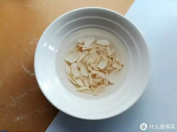 怎么煮绿豆粥（绿豆粥怎么熬成绿色） 第7张