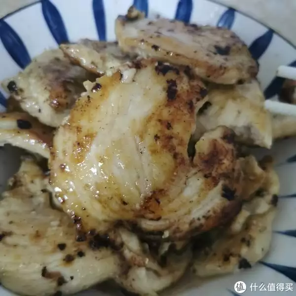 鸡胸肉怎么做好吃（鸡胸肉怎么做好吃视频减脂餐） 第1张