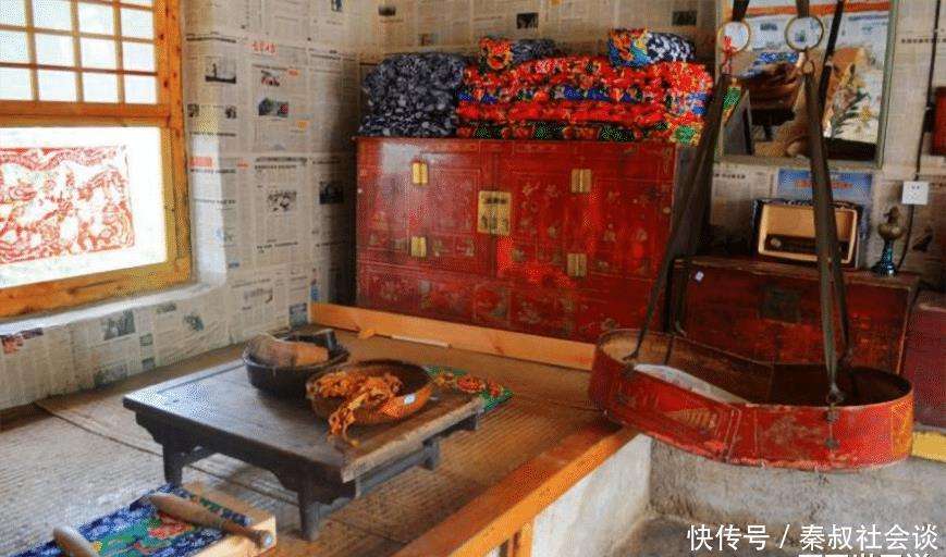 东北全家睡在一个坑上，新婚夫妻不尴尬吗？听听过来人怎么说的_【快资讯】