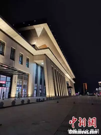 陕西宝鸡四区学校暂停到校上课 密闭性休闲娱乐场所停业（宝鸡新办高中）