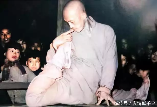 誉满神州的海灯法师老照片：亲自指导部队训练，成名照却另有隐情90年代，年轻时周星驰和张敏的合影，肩挨肩就像一对热恋的小情侣