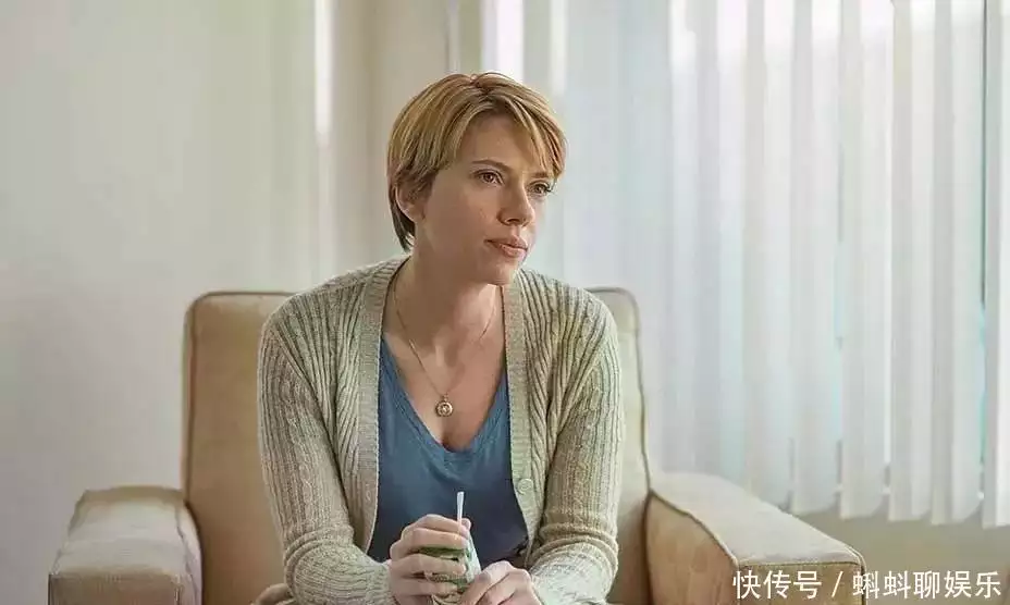 “黑寡妇”斯嘉丽·约翰逊为艺术献身的五部电影，你看过哪几部？女演员李琳：嫁大10岁导演不幸福，再嫁二婚李大双，如今无儿无女