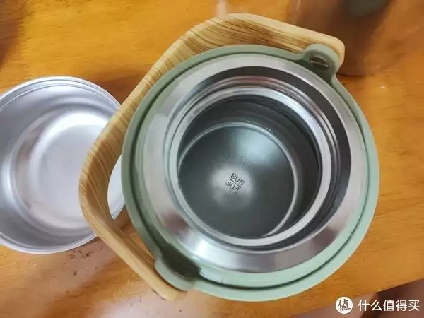 富光焖烧壶真的方便实用同桌为了报仇，把下半辈子都搭进去了，笑到肚子疼，你细品