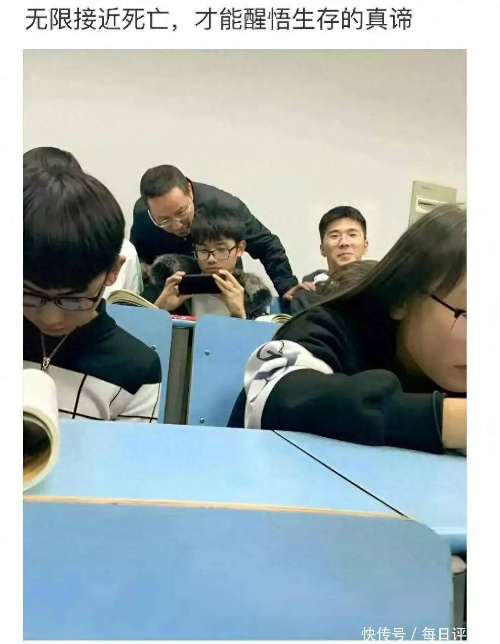 “表哥当年为了娶她，哭着卖掉60枚比特币！”现在睡觉都会笑醒白天演员、晚上间谍，隐姓埋名75年，94岁的“姜子牙”传奇一生