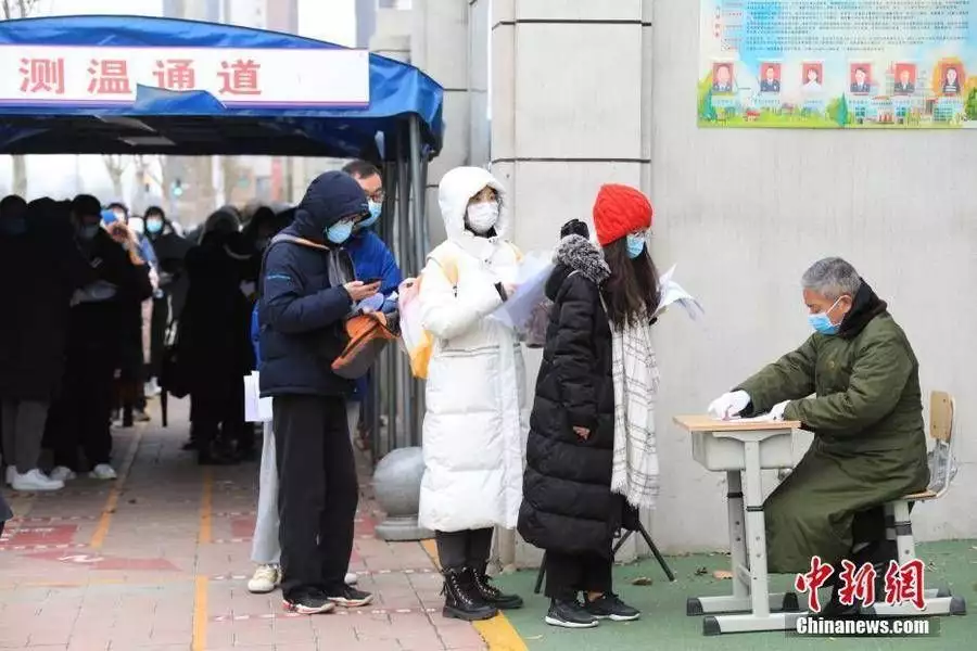 太瘋狂了（辛芷蕾在哪個公司）辛芷蕾原來是干嘛，2023年考研倒計時，這些注意事項要知道→辛芷蕾X感寫真上線，一襲亮片緊身裙，氣質優(yōu)雅嫵媚動人，大參考，