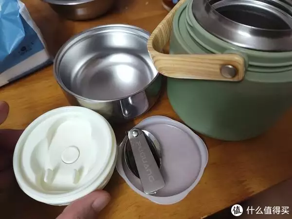 富光焖烧壶真的方便实用同桌为了报仇，把下半辈子都搭进去了，笑到肚子疼，你细品