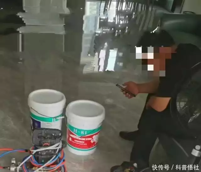 河南一教练车教练找人做防水，10分钟要收1760元，不给就坐他家不走《舍夫琴》这小段子看完笑得我肚子疼，太有内涵了，你曾自言。(图4)