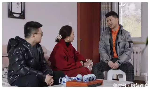 《乡村爱情》感情线有多乱?4大门面为情所困,苏玉红和6人传绯闻学霸们为何纷纷追捧“物化生”?揭秘背后的奥秘 《乡村爱情》感情线有多乱?4大门面为情所困,苏玉红和6人传绯闻学霸们为何纷纷追捧“物化生”?揭秘背后的奥秘