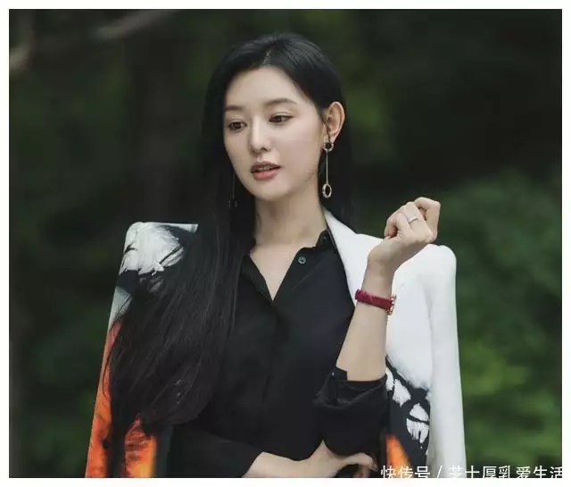 《泪之女王》看真实韩国:财阀在韩国影响力无法无天,韩剧算客气03年女警花枪杀丈夫,丈夫临死前跪地求饶,直呼不想女儿失去父亲 《泪之女王》看真实韩国:财阀在韩国影响力无法无天,韩剧算客气03年女警花枪杀丈夫,丈夫临死前跪地求饶,直呼不想女儿失去父亲