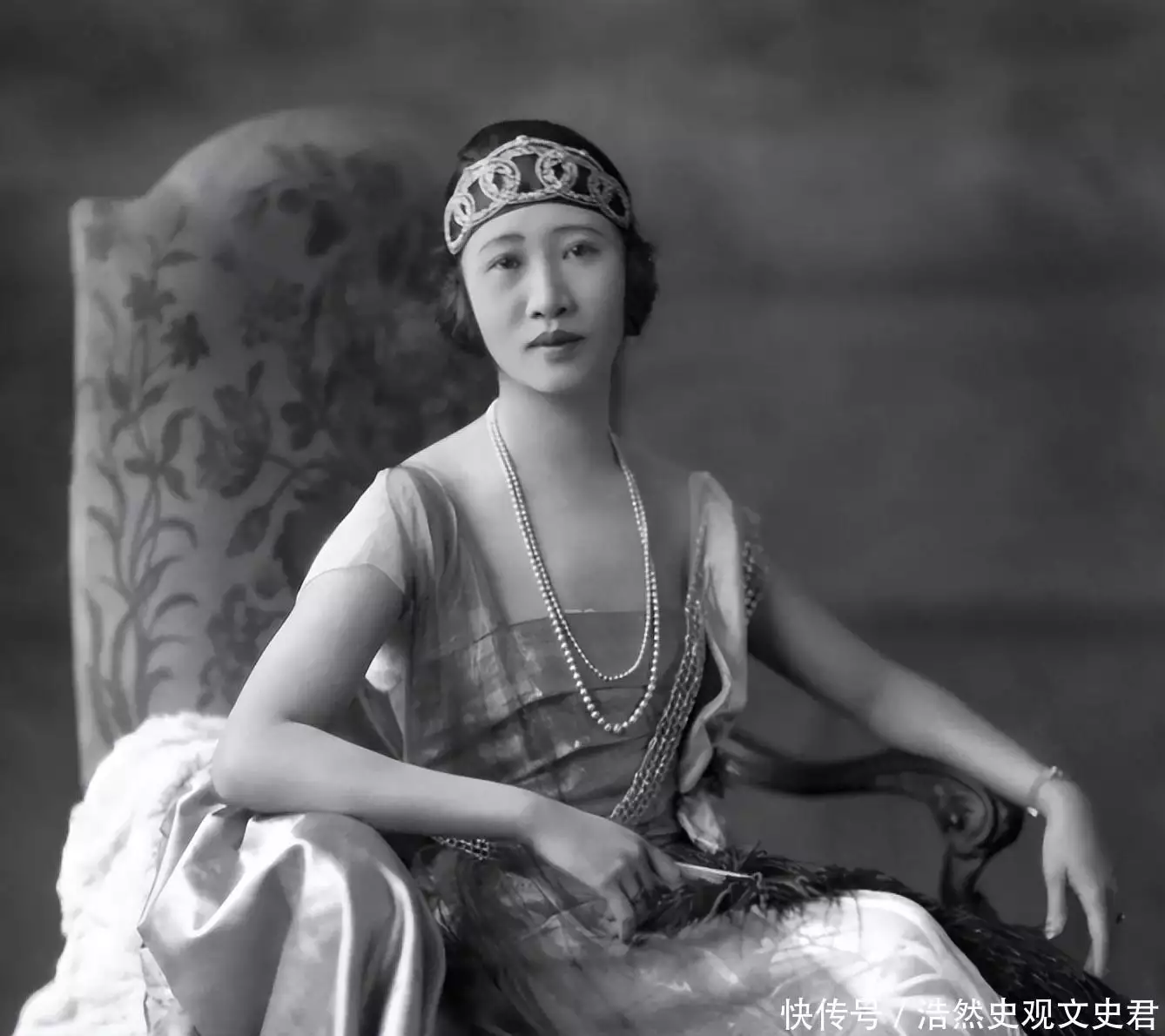 名媛黄蕙兰:随性半生,丈夫是中国总理,晚年惨淡离婚,只剩条狗孙千工作室发文否认恋情:坚决抵制偷拍造谣行为 名媛黄蕙兰:随性半生,丈夫是中国总理,晚年惨淡离婚,只剩条狗孙千工作室发文否认恋情:坚决抵制偷拍造谣行为