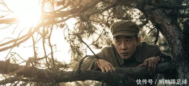 《侦察英雄:钢铁意志》-,郑晓龙主演的动作大片再度震撼!他带8个团加入八路成司令,建国后仅授大校,葬礼上百位将军现身 《侦察英雄:钢铁意志》-,郑晓龙主演的动作大片再度震撼!他带8个团加入八路成司令,建国后仅授大校,葬礼上百位将军现身