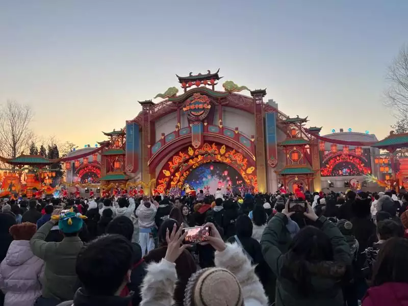 北京环球度假区喜迎“环球中国年”，在大片世界里过火热龙年三国时期，张辽、张郃和张飞相比，谁的综合实力更强？