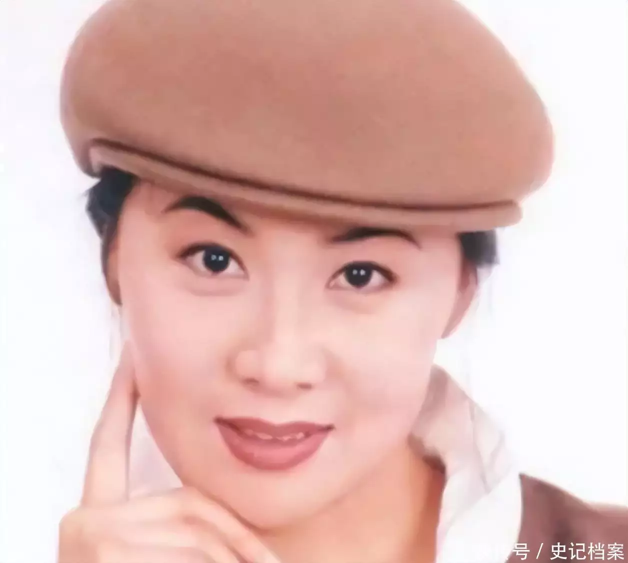 原来她已去世11年,比董卿优秀的央视主持人,去世前遭受19天折磨这才叫谍战剧,跟柳云龙《胜算》比起来,《局中人》真的啥也不是