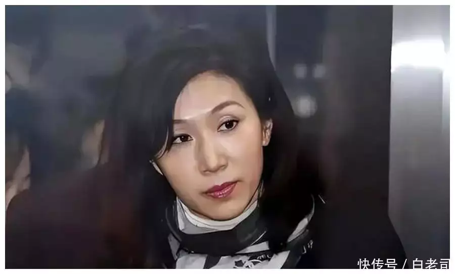 韩国财阀崔泰源和爱人高兴得太早了,前夫人卢素英已化身复仇女王美国神秘屠牛事件:上万头牛器官凭空消失!没有血迹 伤口平整 韩国财阀崔泰源和爱人高兴得太早了,前夫人卢素英已化身复仇女王美国神秘屠牛事件:上万头牛器官凭空消失!没有血迹 伤口平整