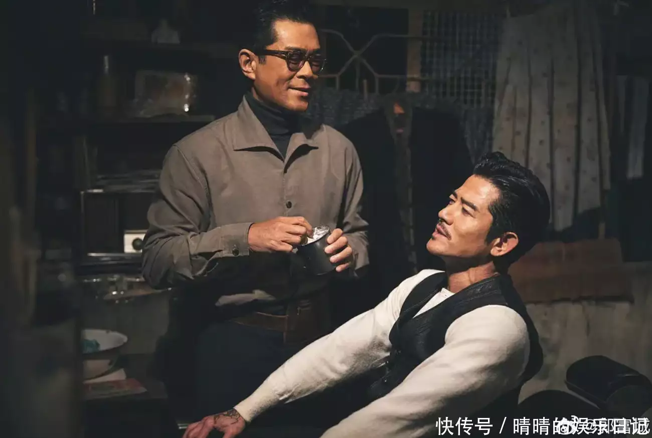 票房飙至3.57亿!《九龙城寨之围城》成为《龙虎门》之后最猛爽片地球的地幔像一个盛有热汤的锅,还是一个奇怪的海洋 票房飙至3.57亿!《九龙城寨之围城》成为《龙虎门》之后最猛爽片地球的地幔像一个盛有热汤的锅,还是一个奇怪的海洋