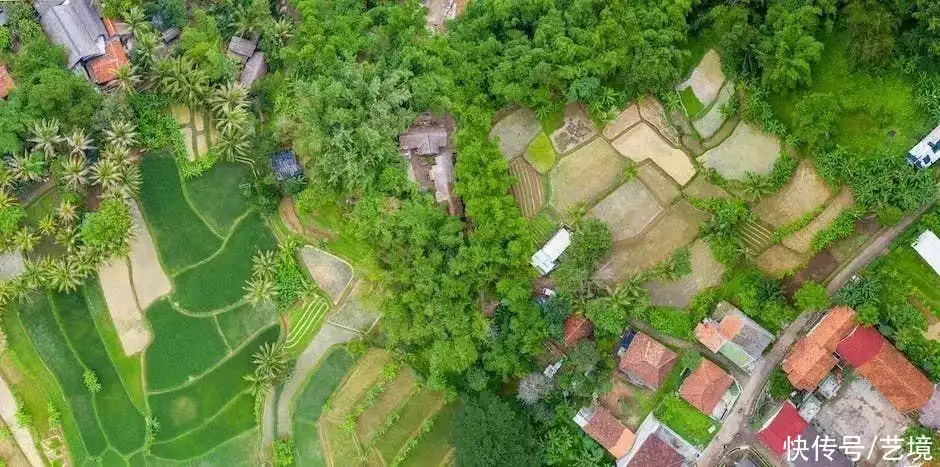 天下风物——《【最喜人间烟火气，且以凡心度流年】诗韵咏合》风光题照