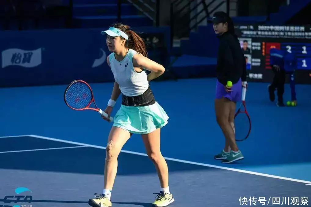 Sichuan tennis teenager Jiang Xinzheng won the national champion broadcast article