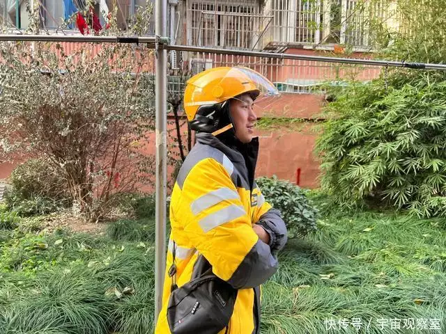 送餐老赵回应3年赚102万：送现铜多，不希望大家模仿，要未雨绸缪林宏吉三两酒，天天一袋烟，不听医生劝告的演员王之卓，现在怎么样了(图2)