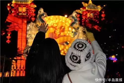 旅顺首届新春灯会开幕!国家级非遗“夜光风筝”首次亮相大连马云问董明珠：我这种男人你能看上吗？董明珠高情商回答令人满意 第3张