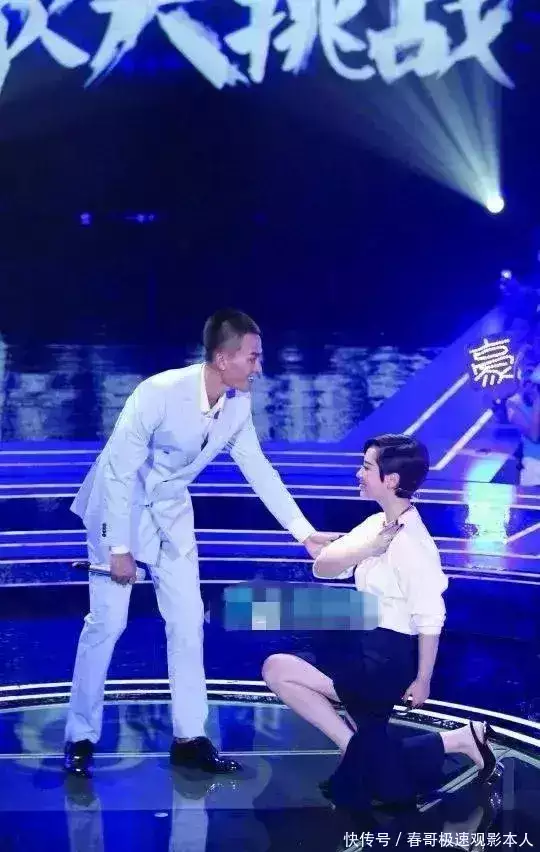 “顶级鲜肉”上位史网友结婚当天被AI挖墙脚，发离谱暴论：爱你痛到无法呼吸