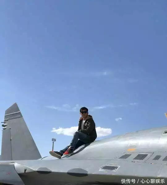 对比吴京差距明显,《空天猎》注定失败?李晨的眼泪也无法挽救!日军严禁公开的照片,赵一曼刚被折磨完,日军为炫耀拍下这张照片 对比吴京差距明显,《空天猎》注定失败?李晨的眼泪也无法挽救!日军严禁公开的照片,赵一曼刚被折磨完,日军为炫耀拍下这张照片