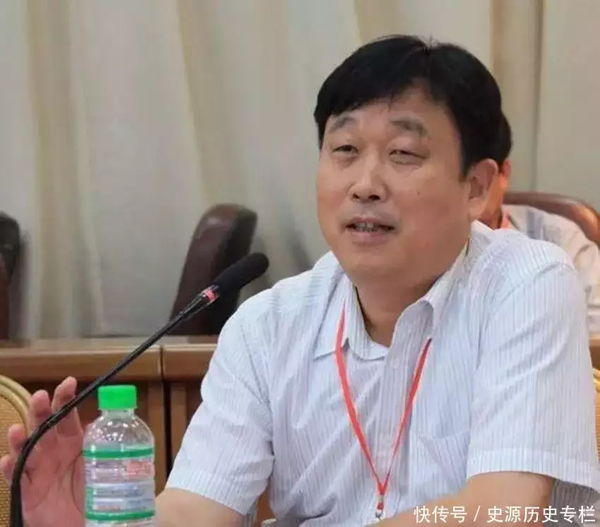 廖荣纳一小学生,干啥都赚,成广西首富,为何神秘消失众人慌神父亲基因太强大!一张“马脸”遗传三代!儿子另辟蹊径娶到美娇妻 廖荣纳一小学生,干啥都赚,成广西首富,为何神秘消失众人慌神父亲基因太强大!一张“马脸”遗传三代!儿子另辟蹊径娶到美娇妻