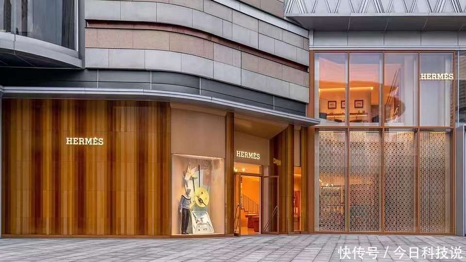 武汉恒隆广场玩意夏日精彩不断,重磅名店与艺术展览点亮盛夏_【快资讯】