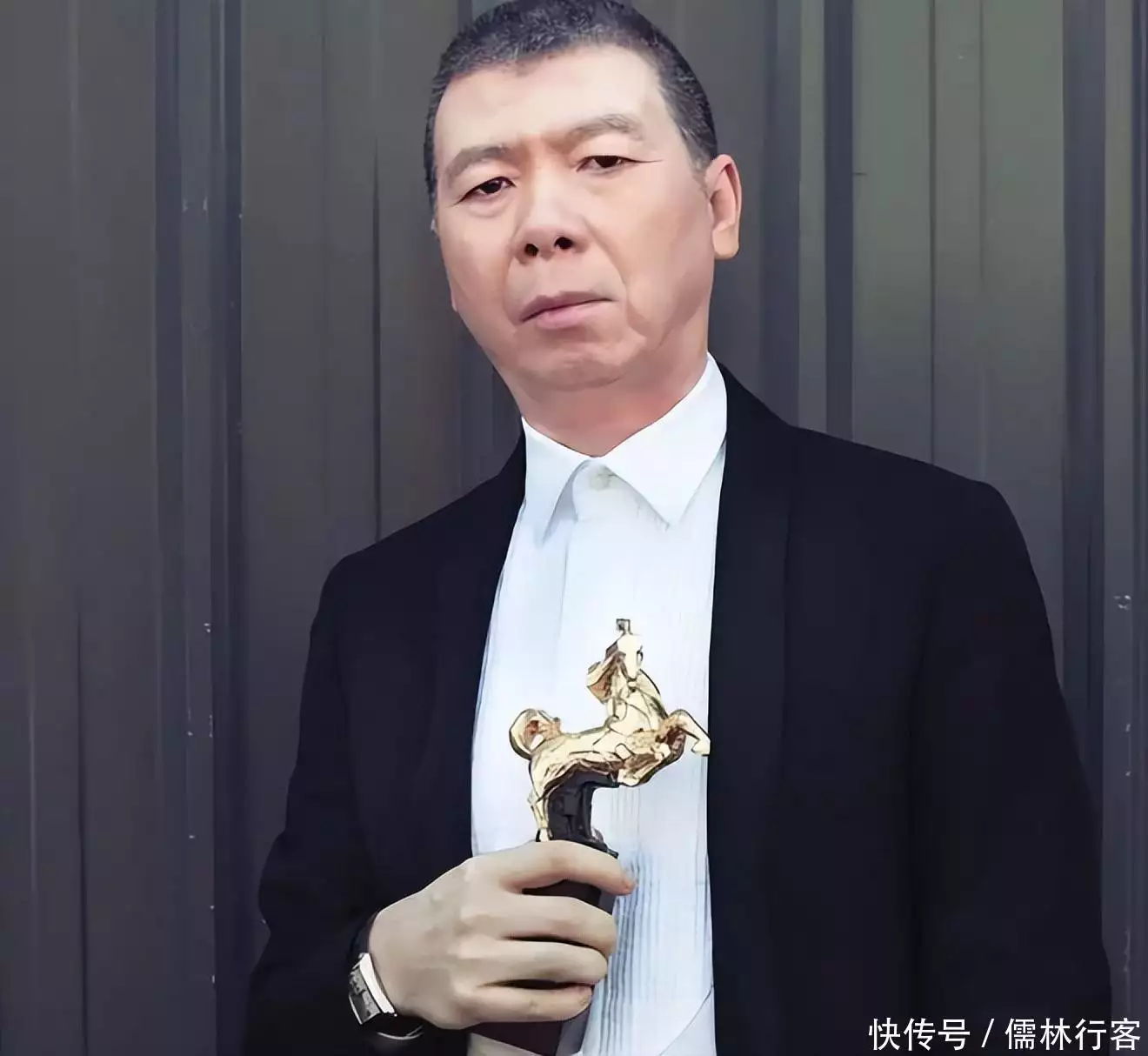 冯小刚怒骂李晨“滚出娱乐圈”,李晨则霸气回怼让冯小刚哑口无言高级外星文明到底在哪?人类可能生活在他们创造的虚拟世界里! 冯小刚怒骂李晨“滚出娱乐圈”,李晨则霸气回怼让冯小刚哑口无言高级外星文明到底在哪?人类可能生活在他们创造的虚拟世界里!