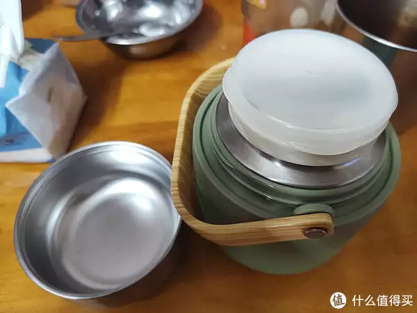 富光焖烧壶真的方便实用同桌为了报仇，把下半辈子都搭进去了，笑到肚子疼，你细品