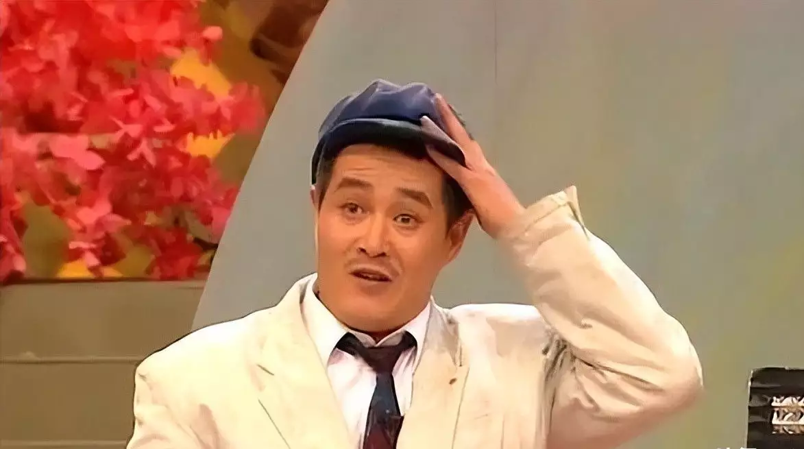 回顾:老将慨叹,声名狼藉?冯小刚被徒弟责骂:私人生活太混乱31岁在央视春晚一举成名,观众都以为他退隐了,其实已经去世10年了(图19) 回顾:老将慨叹,声名狼藉?冯小刚被徒弟责骂:私人生活太混乱31岁在央视春晚一举成名,观众都以为他退隐了,其实已经去世10年了(图19)