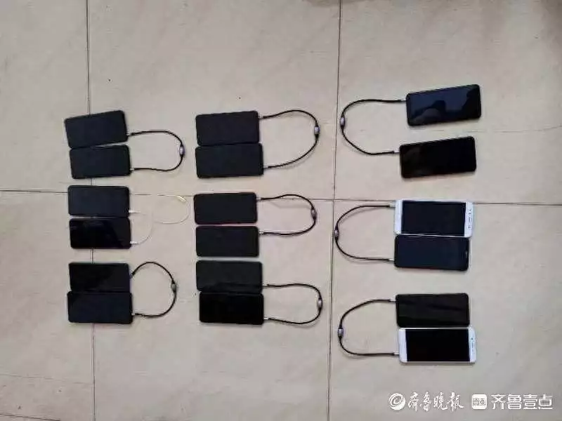 日赚百元,男子捉住朋友去犯罪!65人星毛帮信团伙覆亡!曾被千万人告白“我等你长大”,如今她27岁长出这样,网友:告辞了(图6) 日赚百元,男子捉住朋友去犯罪!65人星毛帮信团伙覆亡!曾被千万人告白“我等你长大”,如今她27岁长出这样,网友:告辞了(图6)