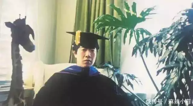 发妻去世16个月,80岁华人神探李昌钰,再娶62岁扬州女富商不会自污的战神白起,终究死于王权和将权的争斗之中 发妻去世16个月,80岁华人神探李昌钰,再娶62岁扬州女富商不会自污的战神白起,终究死于王权和将权的争斗之中
