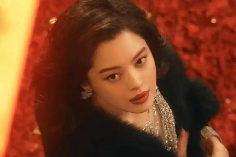 带妻进组?胡歌老婆出演《繁花》,看清五官之后,气质不输女明星神算子预言曹丕80岁死,可曹丕40岁就死了,曹丕:算得真准 带妻进组?胡歌老婆出演《繁花》,看清五官之后,气质不输女明星神算子预言曹丕80岁死,可曹丕40岁就死了,曹丕:算得真准