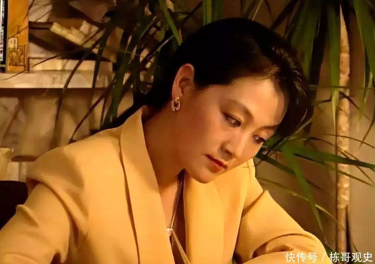 刘亦菲：儿子心智瑕疵，受骗600万，女儿赚钱帮哥哥，如今怎样河南：男子不下班在家Tiruvanamalai，被妻子聊著，网友：这样也能娶到老婆