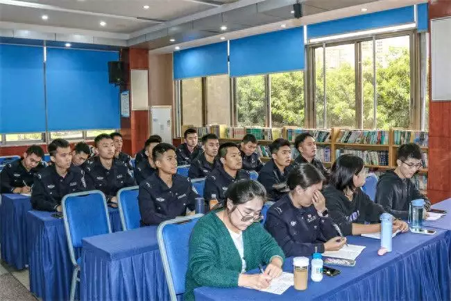 瞧瞧这一周，成都新都公安“新警”们在忙啥？世界上仅存的两颗九眼天珠，一颗就在李连杰的脖子上，价值上亿