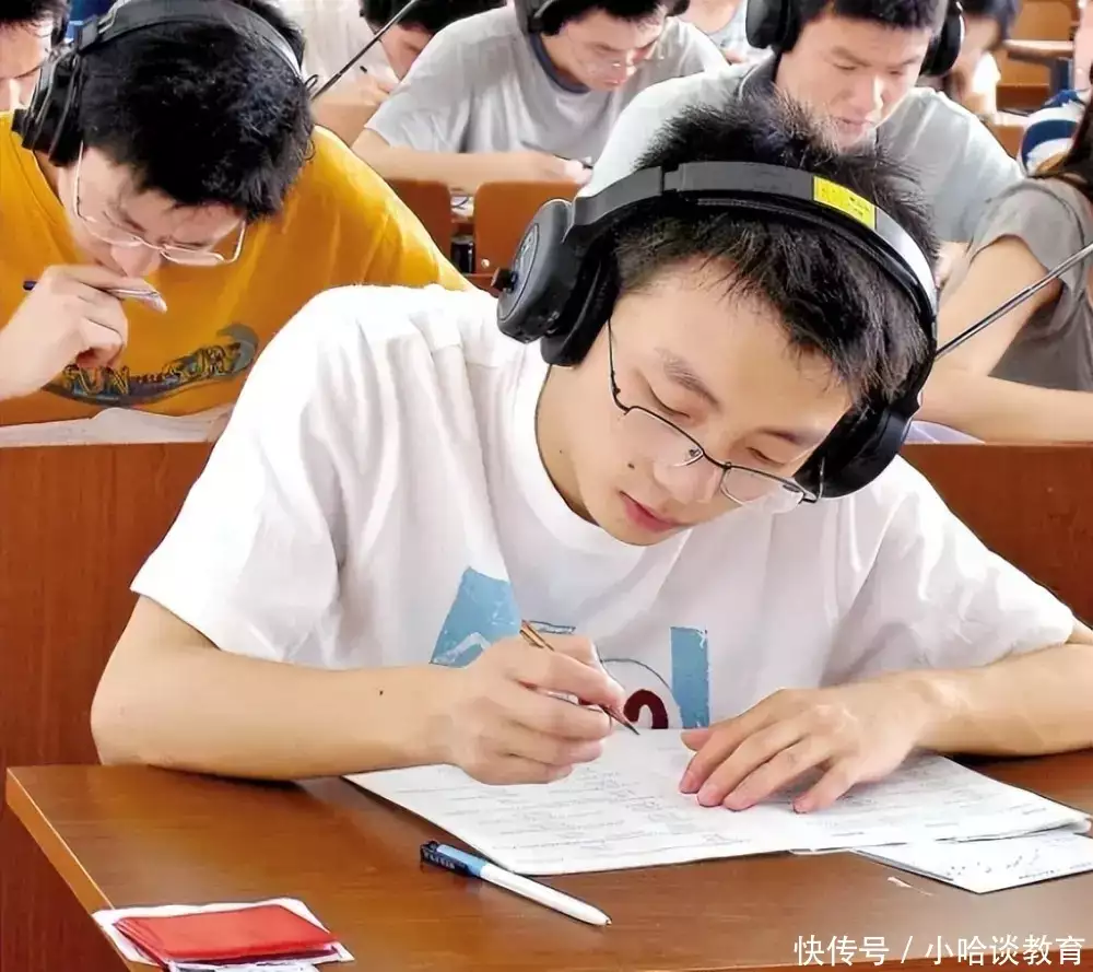 英语四六级有新变化，部分考生将失去报名资格，学习再好也没用