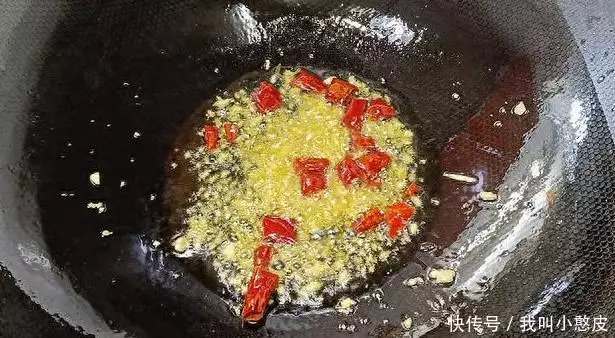 酸辣土豆丝（酸辣土豆丝用什么醋好吃） 第8张