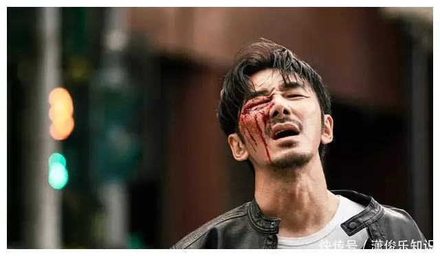 《周处除三害》为何能在内地狂卖5亿?除了尺度,这一点也很重要诸葛亮出山时,水镜先生仰天长叹说10个字,暗示了孔明的最终结局 《周处除三害》为何能在内地狂卖5亿?除了尺度,这一点也很重要诸葛亮出山时,水镜先生仰天长叹说10个字,暗示了孔明的最终结局