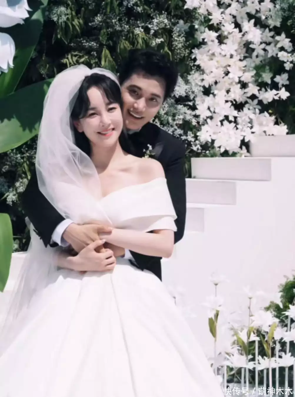 新鲜出炉（张檬小五结婚了没有）张檬小五结婚照，张檬小五婚礼太浪漫！拥吻告白感动众人，女方甜喊：下辈子也是你杀人犯被当成人民英雄编入教科书，18年后真相大白，被判无期徒刑，雷山县属于哪个市，