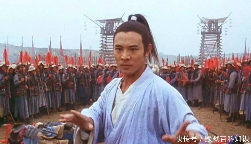1993年，钱小豪拍了一部电影，堪称最好的武侠片亲戚脑洞大开到什么地步？表哥还小，你帮他还网贷 大姨欠你个人情