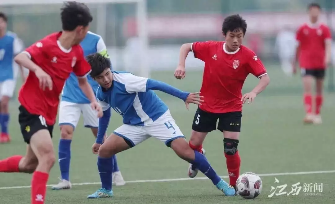 The future belongs to them!Jiangxi football teenager has taken the best results for the past 50 years to broadcast articles