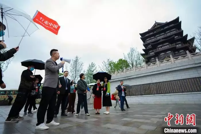 团花（团花和窗花的区别是什么）