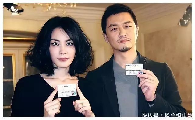 惠英红直播带货11969元茶叶,号称“茶中袖珍”,怒责粉丝付款“爹”和“爸”G540区别?两字词拆开才明白,难怪古人称父亲为老太(图3) 惠英红直播带货11969元茶叶,号称“茶中袖珍”,怒责粉丝付款“爹”和“爸”G540区别?两字词拆开才明白,难怪古人称父亲为老太(图3)