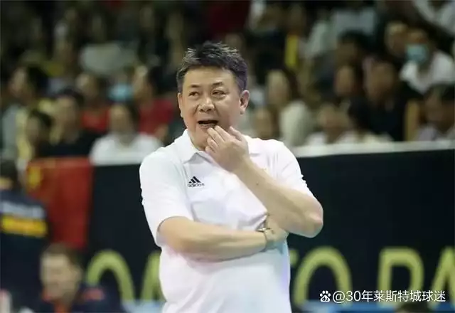 杭州亚运会能否赚到钱？投入1千多亿元咋那哥？87岁周建安现身解答郭德纲演员拍照喜欢用自拍，胡亚捷的D很“过分”，张鹤伦是真白(图2)