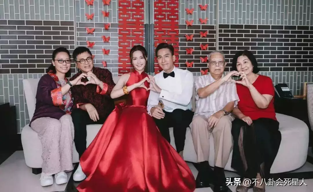 2023年结婚的7对明星,有人成豪门赘婿,有人上演“母子恋”30年前那位渴望上学的“大眼睛女孩”,国家重点培养,现咋样了