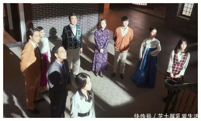 《泪之女王》看真实韩国:财阀在韩国影响力无法无天,韩剧算客气03年女警花枪杀丈夫,丈夫临死前跪地求饶,直呼不想女儿失去父亲 《泪之女王》看真实韩国:财阀在韩国影响力无法无天,韩剧算客气03年女警花枪杀丈夫,丈夫临死前跪地求饶,直呼不想女儿失去父亲