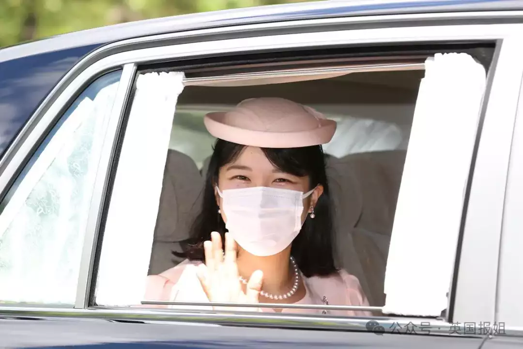 日本天皇独生女事业爱情双丰收?毕业礼大气亮相,疑似帅男友曝光《小巷人家》大结局:宋莹一直不知,黄玲当年陪她去烧香的别有用心 日本天皇独生女事业爱情双丰收?毕业礼大气亮相,疑似帅男友曝光《小巷人家》大结局:宋莹一直不知,黄玲当年陪她去烧香的别有用心
